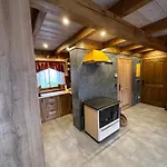 Jaworowa Osada Chalet *