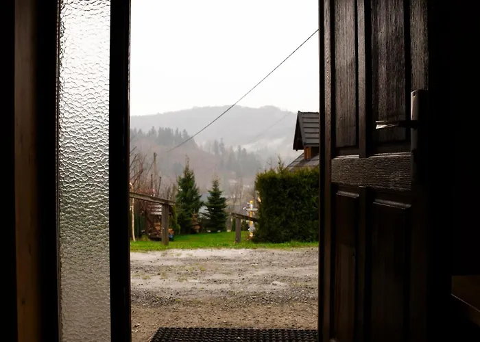 Jaworowa Osada בקתה ברנה